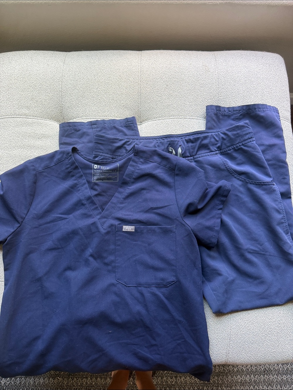 Figs Women's Scrub Set in Navy Blue